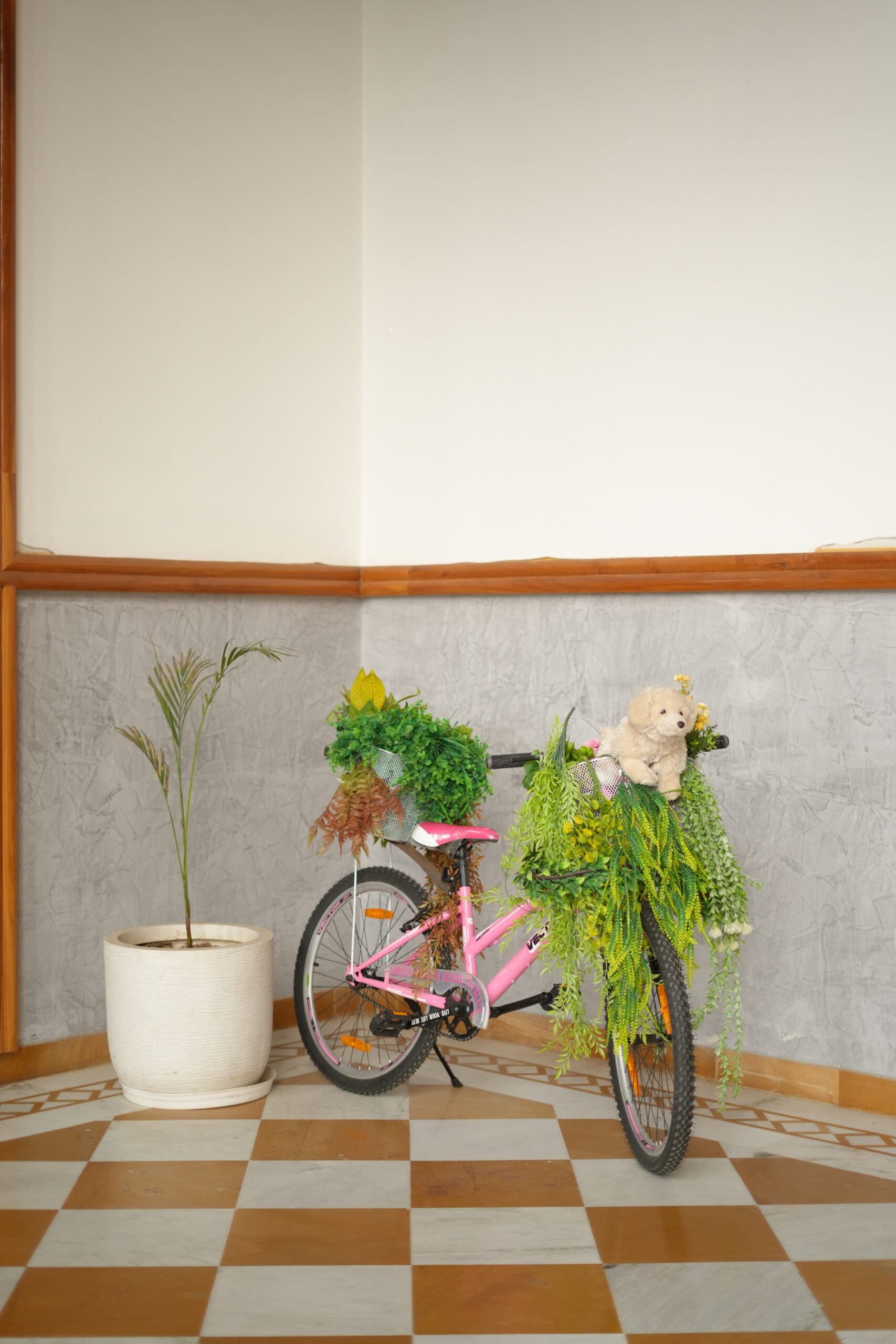Hotel Lobby 04